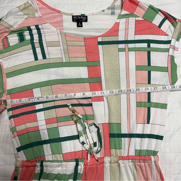 Pattern Dress - Picture 4 of 7